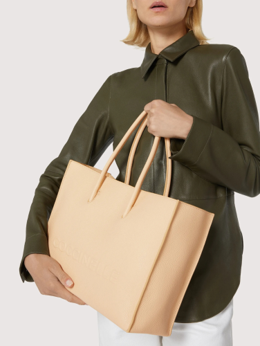 KABELKA COCCINELLE MYRTHA MAXI LOGO betulla