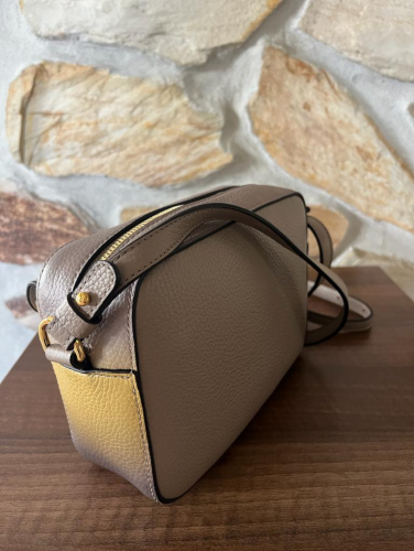 Coccinelle Beat Dégradé crossbody – mul.coffee/warm taupe