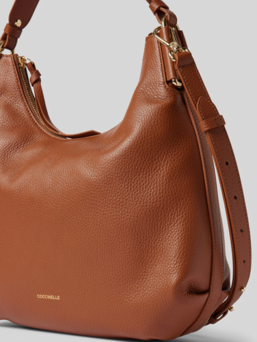 KABELKA COCCINELLE REBEKKA cognac