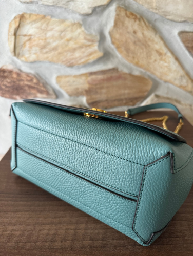 KABELKA COCCINELLE LIYA medium aqua