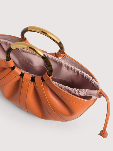 Coccinelle Shell kožená kabelka – medium crab