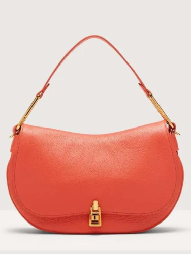 Coccinelle Magie kabelka Medium – grenadine red