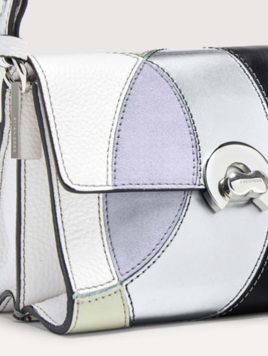 Coccinelle Binxie Kaleidoscope kabelka – suede patch