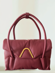 KABELKA COCCINELLE CHESTER PUFFY SMOOTH brandy