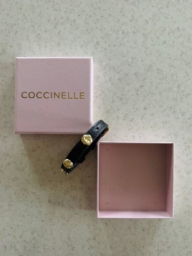 NÁRAMEK COCCINELLE C-ME STUDS noir