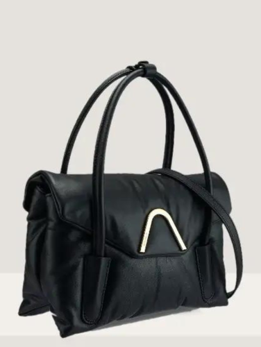 Coccinelle Chester Puffy Smooth kabelka – noir