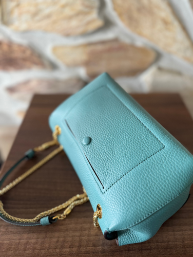 KABELKA COCCINELLE LIYA medium aqua